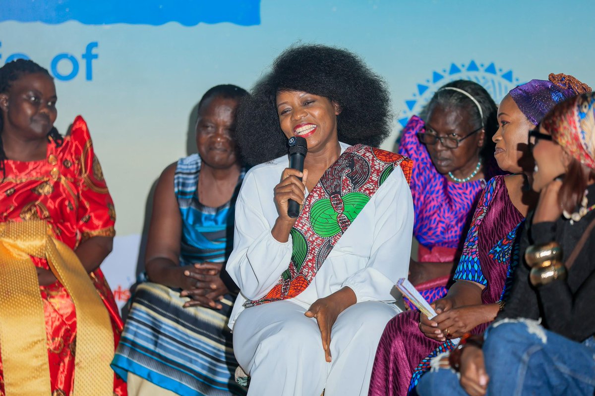 KatsFaisal's tweet image. What did the golden generation know that we’re forgetting?

Koi Koi Fireside Conversations brings elders and youth back to the fire , unpacking school life, relationships, SRHR, hygiene, and values across generations.

 #ThreadsOfLegacy