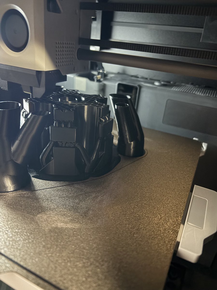 Mephistopheles Simulator tweet media