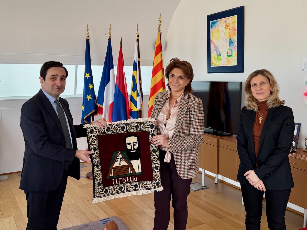 Martine Vassal tweet media