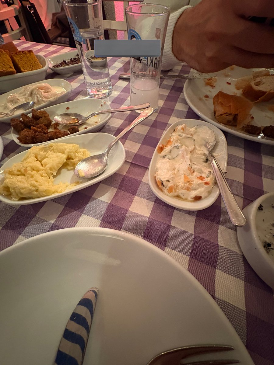 Banyoda Türk sanat müziği söylerken kendimi burada buldum