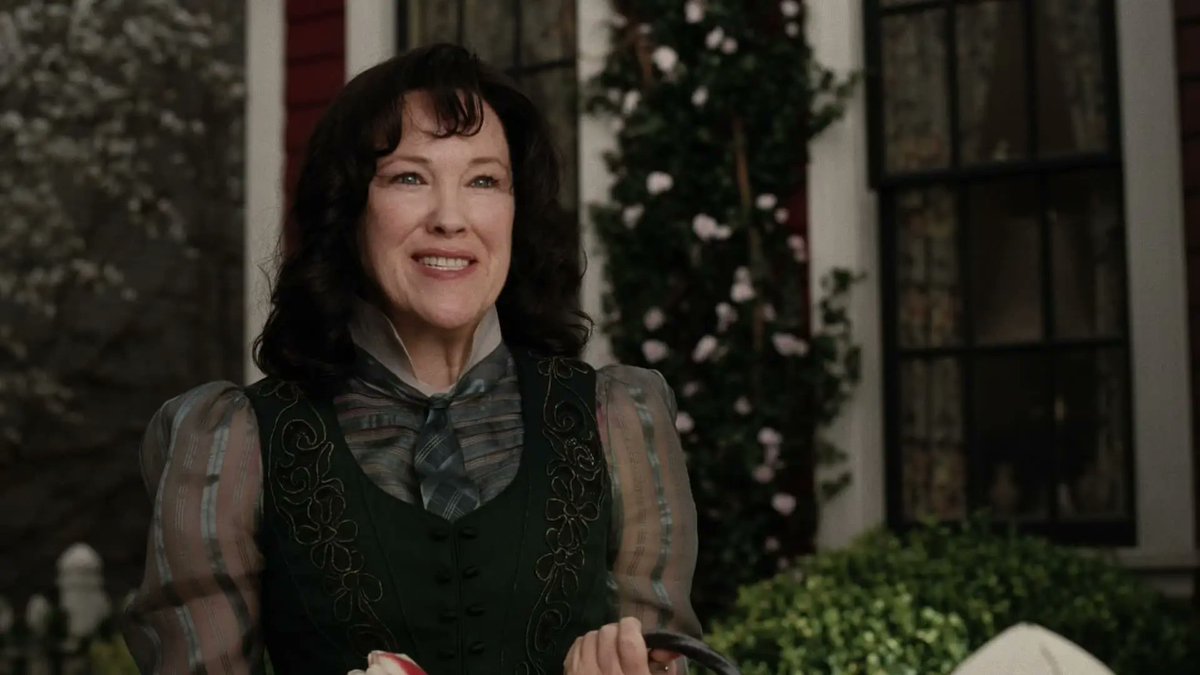 belllmonts's tweet image. rip to a real one she was my entire childhood...