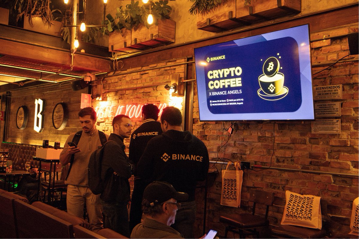 BinanceLATAM's tweet photo. ¡Qué buena noche, Bogotá! 🇨🇴🔥  
Así se vivió el primer Crypto Coffee del año en Colombia, junto a nuestros Binance Angels.  

Gracias a todos por sumarse. Nos vemos pronto 🚀 https://t.co/glJ6jpJHEh