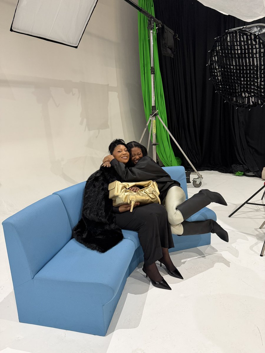 omgtiffanie's tweet image. did a campaign for my brand starring my mum!!! 🥹⭐️