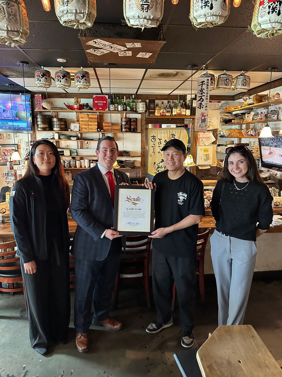 SenatorChoi's tweet image. Congratulations to Chef Sang “Eric” Lee, and Kaori Sushi in Fullerton, CA for being recognized as Small Business of the Month in Senate District 37. Your dedication to the community has won recognition from all levels of government, as well as the @MichelinGuideNA. #EatLocal