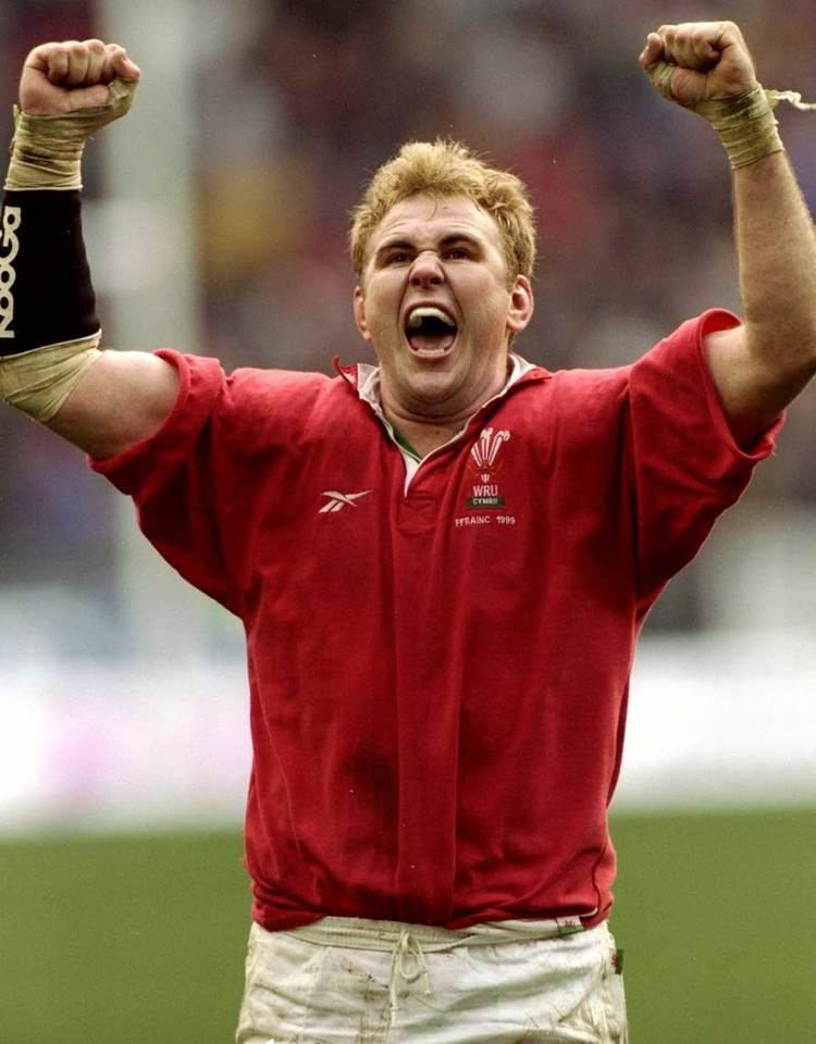 TICKETS STILL AVAILABLE!!

An evening with <a href="/ScottQuinnell/">Scott Quinnell</a>
Halliwell Centre, Carmarthen
Friday 9th October 
🏴󠁧󠁢󠁷󠁬󠁳󠁿🏉
General Admission &amp; VIP tickets still available

🎟👇
tmhpromotions.com

Official event sponsor Signature Property Finance
