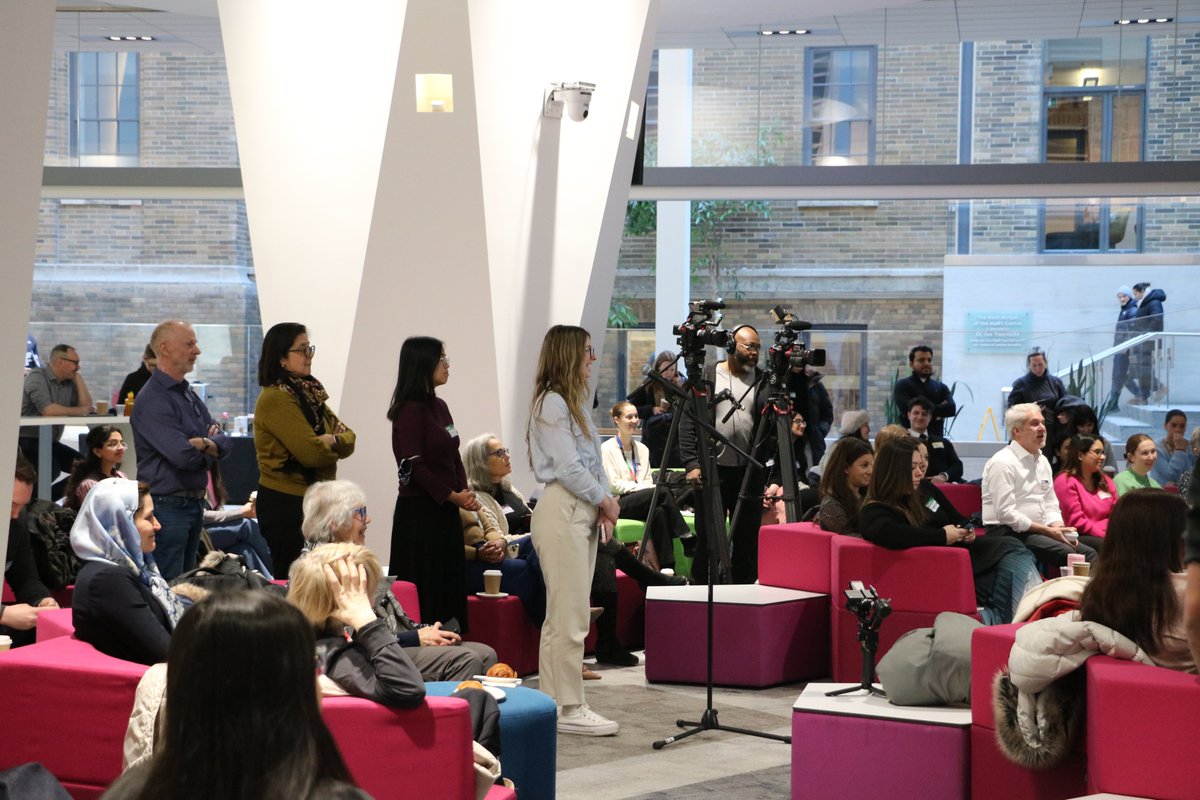 CCRM_ca's tweet image. We're delighted that our #scicomm event w/ @MaRSDD &amp;amp; @RCIScience struck such a chord with the public. Thx to @MollyThomasTV, @heysciencesam, @KristaLambComms &amp;amp; Megan Ogilvie of the @TorontoStar for a fantastic panel on medical misinformation! Watch for it @BigIfTrueTVO or YouTube