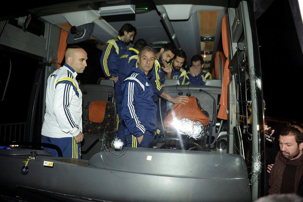 kfy96com's tweet photo. SİZ, HAYIRDIR YAAA !!!!

Önce 4 Nisan 2015'in hesabını verin !!!! https://t.co/41LKkI1Orc