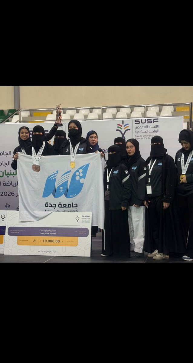 رِهام tweet media