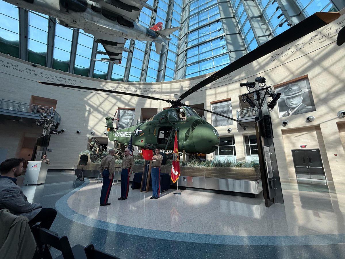 VFWHQ's tweet image. Congratulations to VFW member, Major Joel Del Rosario on his retirement from the @USMC after 21 years of honorable service! We were proud to witness this special ceremony and look forward to supporting you in your next mission. #VFW #USMC #MilitaryRetirement