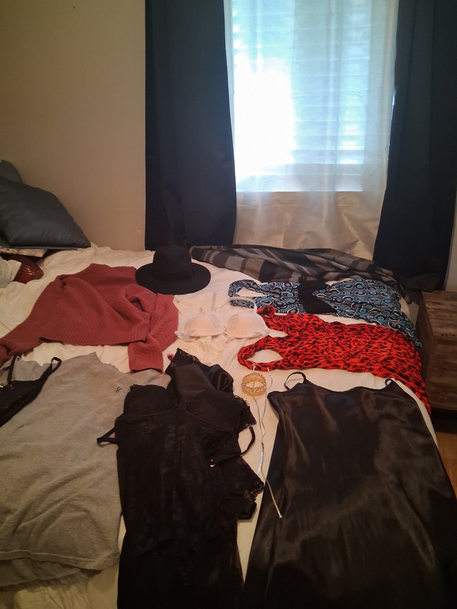madisoneffect7's tweet photo. Saturday SELFIE Day
Getting ting everything ready 
New pics 
Sexy and everyday attire 💋
Stated tuned https://t.co/H6CO7QngpU