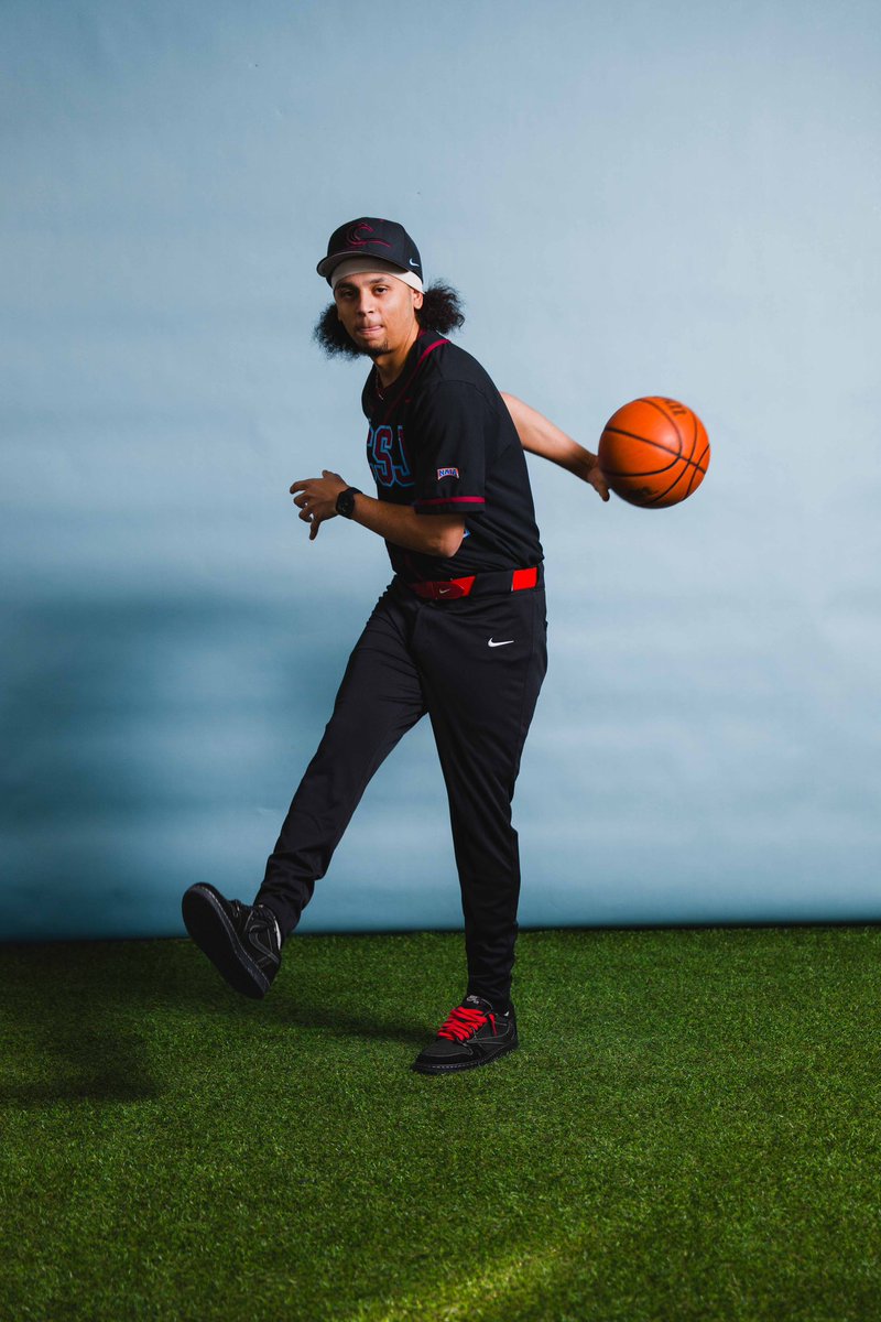 Brian Nowakowski tweet media