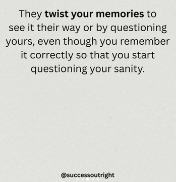 NarcissistBox's tweet image. #narcissists #toxicamnesia #gaslighting #cptsd