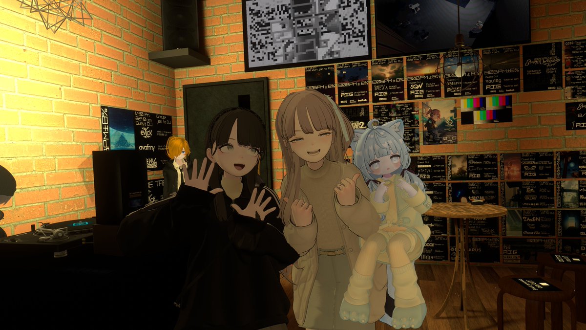 evick555's tweet photo. 来てくれた皆ありがとうございました!憧れのイベントの一つだったので出演できて本当に楽しかったです。
#130_BPM #Bar_ClubRustic https://t.co/8SkI6lk0X3