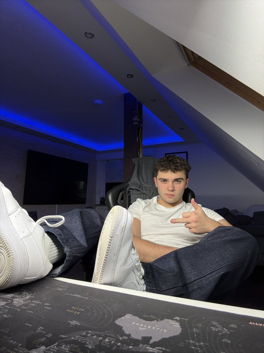 Premium Alpha ⚜️ tweet media