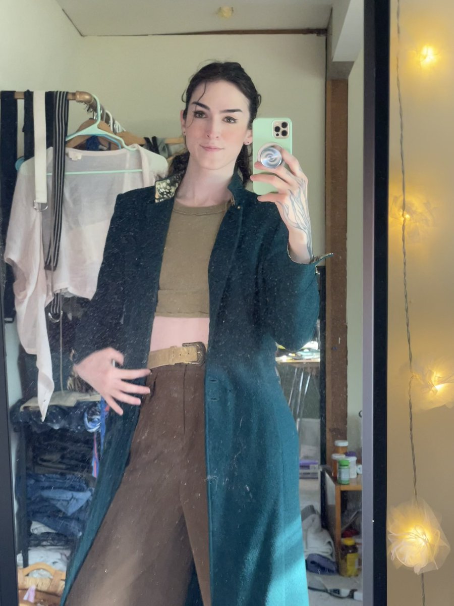 anna !!! :)) 🇵🇸🌸✨🌸🇵🇸 tweet media