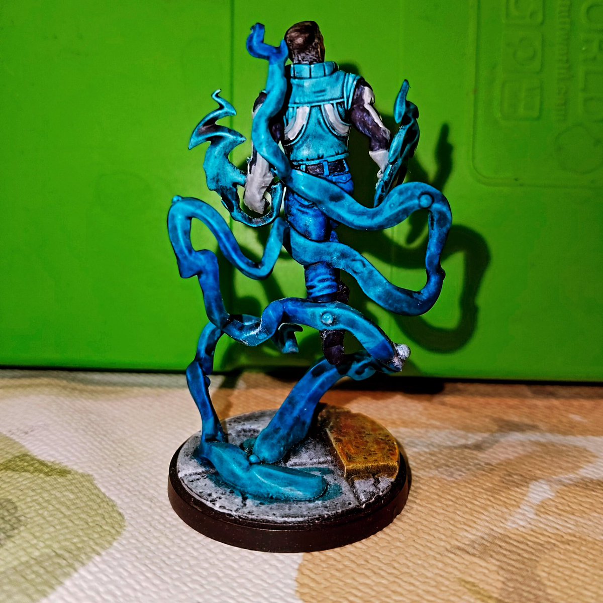 AlvaroDeLamo's tweet photo. Blue Marvel (Adam Brashear)

#marvelcrisisprotocol #bluemarvel #adambrashear #migthyavengers #defenders #miniaturepainting #wargame #miniature https://t.co/Bh5lnoowDR