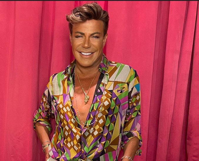 Ben hep rengarenk hatirlayacagim,
Ayni neseniz gibi, kocaman kahkahaniz gibi..
Oradaki guzel insanlara sevgilerimizi iletin lutfen!

#FatihÜrek 🕊❤️