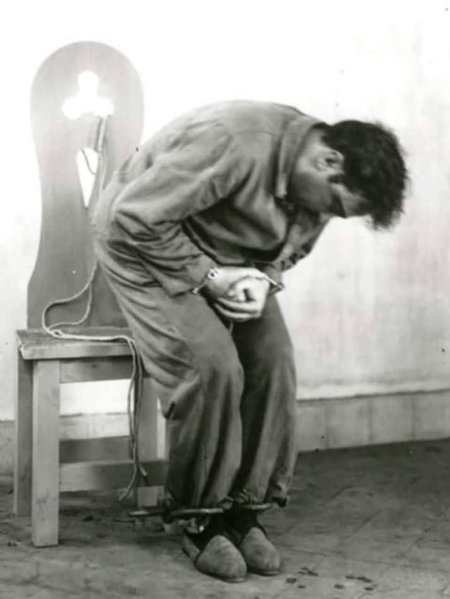 Hace 93 años, el 1 de febrero de 1931, fusilaban en la penitenciaría de la Avenida Las Heras, al militante anarquista nacido en Italia Severino di Giovanni. No había cumplido 30 años. 
Su último panfleto decía: “Sepan Uriburu y su horda fusiladora que nuestras balas buscarán sus