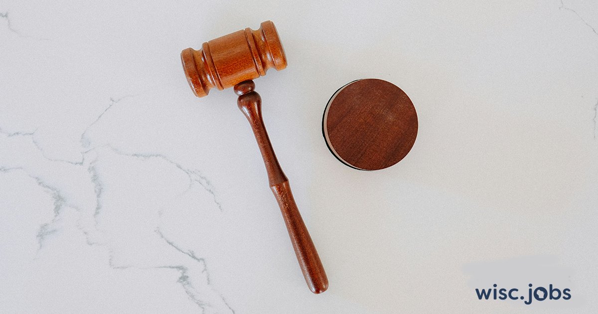 wiscjobs's tweet image. Dept of Revenue is hiring an #Attorney to represent the Dept in #collections &amp;amp; #bankruptcy tax cases before the Tax Appeals Commission &amp;amp; cases before other administrative agencies &amp;amp; courts. $37.83-$59.16/hr +bnfts. Apply by 2/5. #WIjobs #GovJobs #Lawyer ow.ly/iHzH50Y66bS