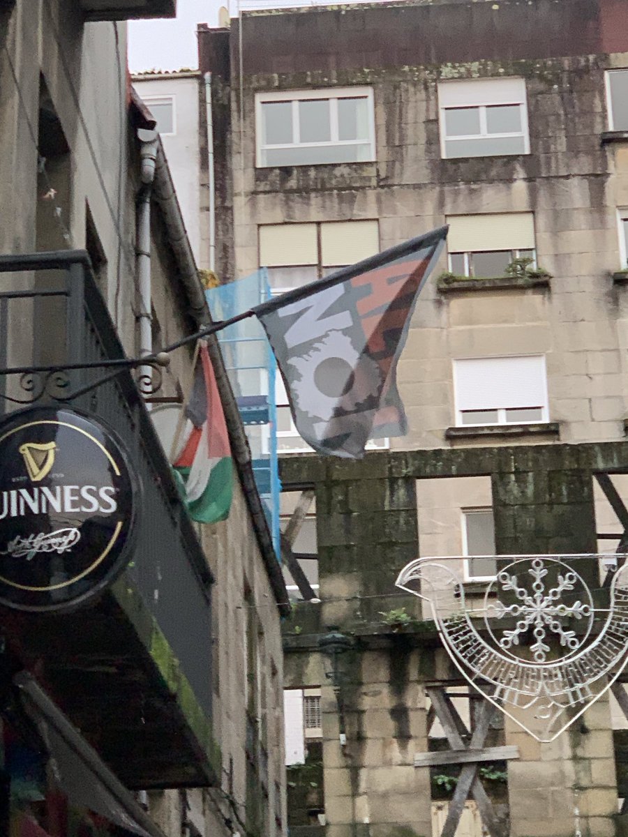 María López tweet media