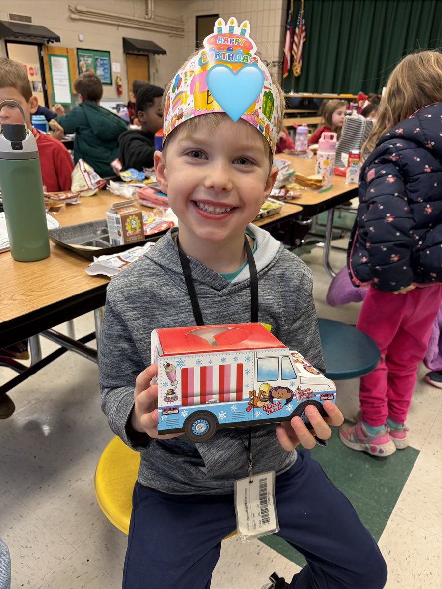 EB Thompson tweet media