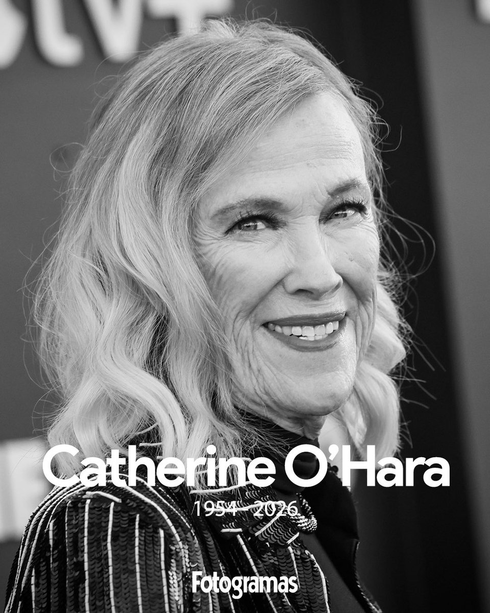 fotogramas_es's tweet photo. Muere a los 71 años Catherine O'Hara. Ganadora de dos Premios Emmy e inolvidable por su personaje de la madre de Kevin (Macaulay Culkin) en 'Solo en casa', la actriz participó en series como 'Schitt's Creek', 'The Last Of Us' o, más recientemente, 'The Studio'. Inolvidables también sus personajes en las películas 'Bitelchús', 'Wyatt Earp', 'Jo, ¡qué noche!' o 'Se acabó el pastel'. D. E. P.
