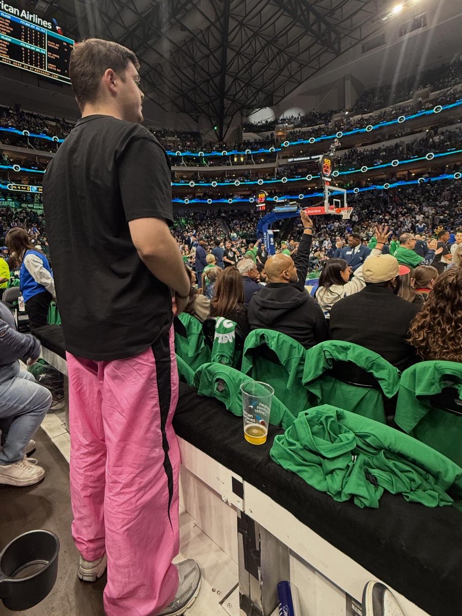 Collin Cashes tweet media