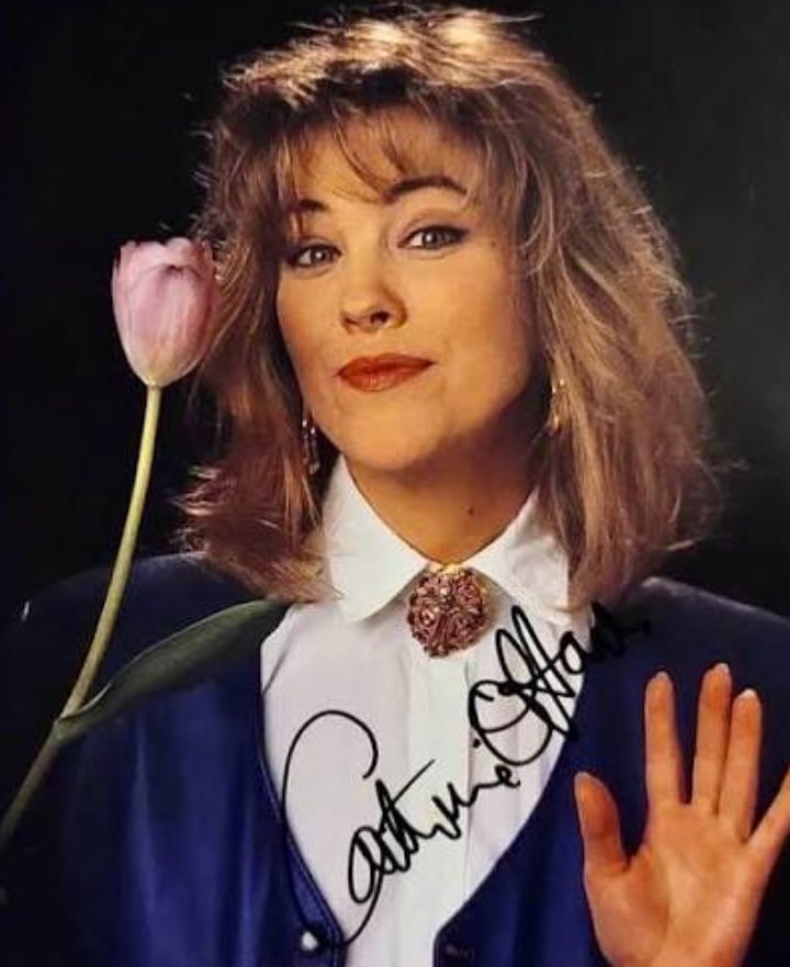 I used to watch and laugh at her in SCTV even though i was too young to get half the jokes.  I remained a fan thru the years, especially Beetlejuice,  Schitt's Creek and that one movie about the kid left home alone...

... thanks for all the laughs, funny lady.
#CatherineOHara
