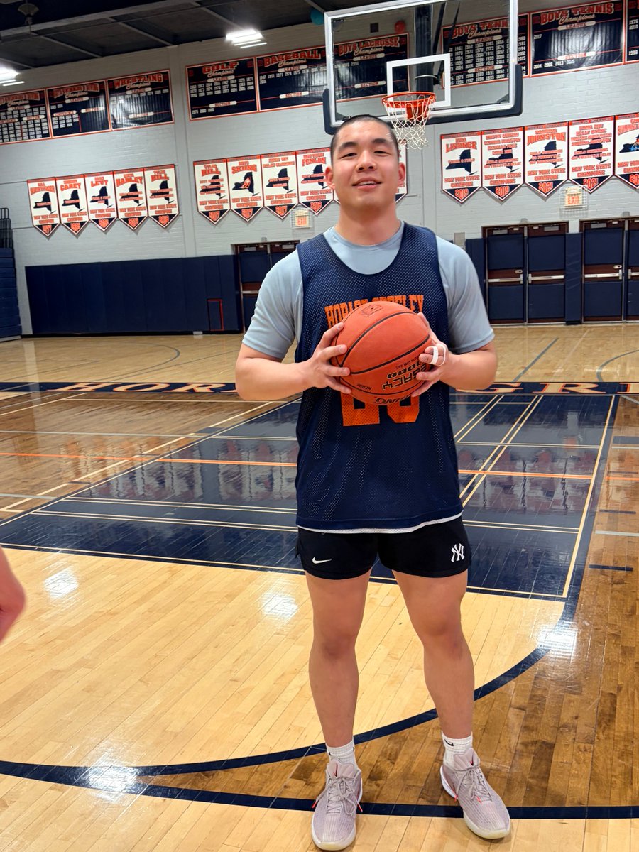 Coach Clinch tweet media