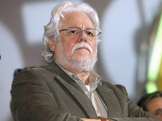 SamV1543906's tweet image. Y pensar que un hombre brillante como Carlos Gaviria Díaz no fue Presidente de Colombia en 2006 porque el psicópata Uribe se robó las elecciones sobornando a Yidis Medina