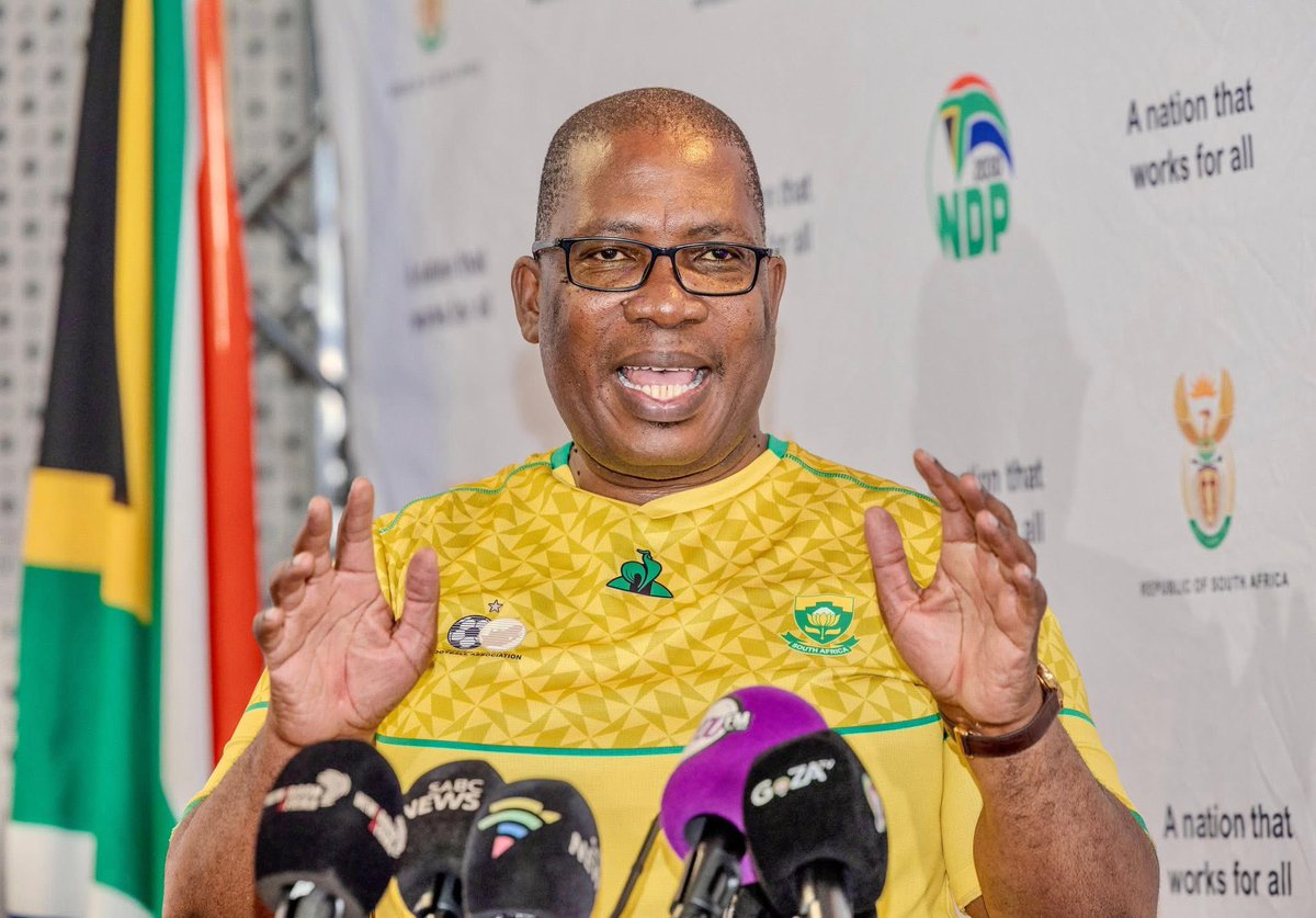 Pretoria Review tweet media