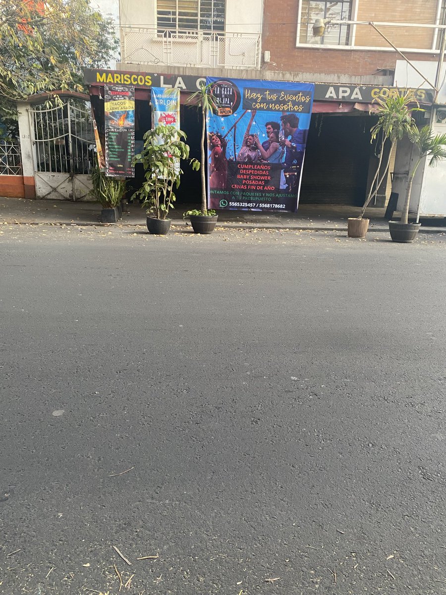 duarrob's tweet photo. @LuisMendozaBJ Muy bien mi estimado alcalde y este negocio que en múltiples ocasiones le he mencionado cada vez se apodera más de la calle, ubicado en luz Saviñon esquina av Cuauhtenoc, podremos contar con su apoyo https://t.co/3FfXLBTmYW