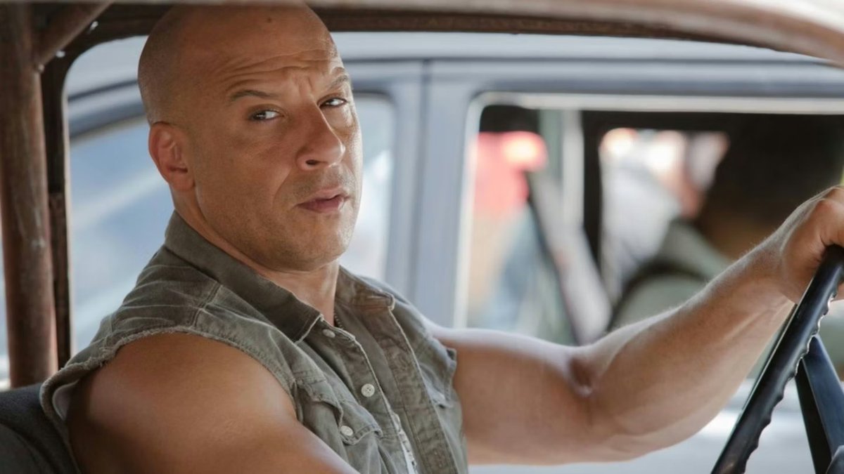 TheComicAwakens's tweet photo. Tras varios intentos, Vin Diesel finalmente logró que Universal aceptara hacer una última película de Rapidos y Furiosos. Esta llevará por nombre FAST FOREVER y tiene una fecha de estreno programada para el 17 de marzo del 2028.
#FastAndFurios #RapidoYFurioso https://t.co/s52XoCi5Od
