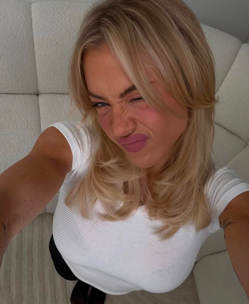 Amy Evan tweet media