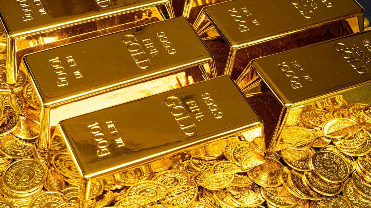 タカ派の次期FRB議長指名で金が46年ぶり急落 ┃ポイント ①ニューヨーク金先物価格が前日比10%超安となり1980年以来、46年ぶりの大幅安を記録 ② 金急落に引きずられ、銀先物も3割安と暴落するなど、貴金属市場全体に売り ┃関連銘柄 純金上場信託（1540） 純銀上場信託 ...