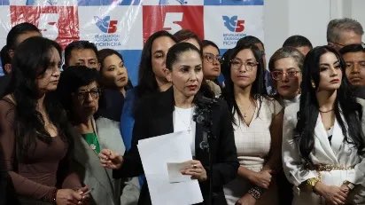 Polificcion's tweet image. SI COMETISTE UN DELITO y TE DESCUBREN, NO TE DECLARES VÍCTIMA DE PERSECUCIÓN. 

Si se prueba que el correísmo recibió dinero en efectivo del chavismo para campañas electorales en Ecuador, implica infracciones y delitos. 

1Infracciones electorales: 

Violación a la prohibición de…