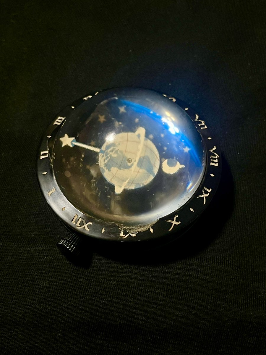 年代物　ネジ巻き　置き時計 ふと思い出して、昔ひと目惚れして買ったヴィンテージの置き時計を出