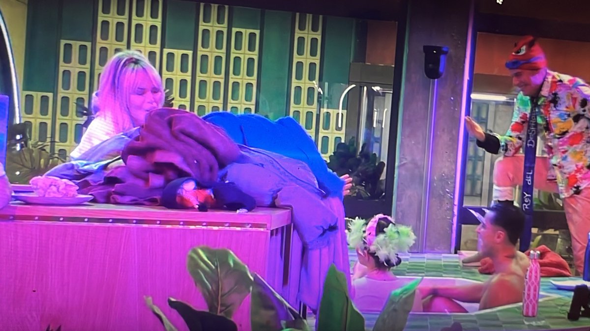 Momento Carlos y Sonia, sois los mejores #GHDUO30E