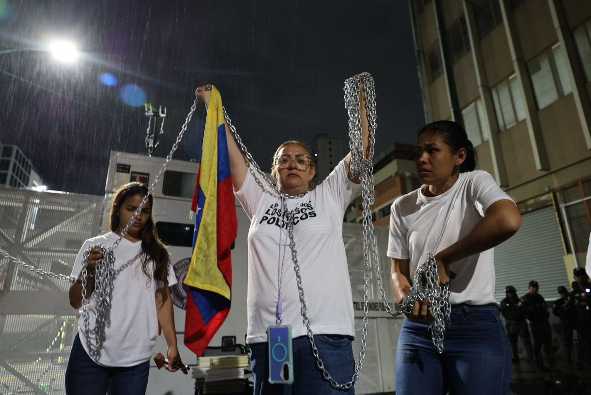 catherine_fulop's tweet image. Exigimos el cierre de todos los centros de torturas en Venezuela y liberación inmediata de todos los presos políticos.