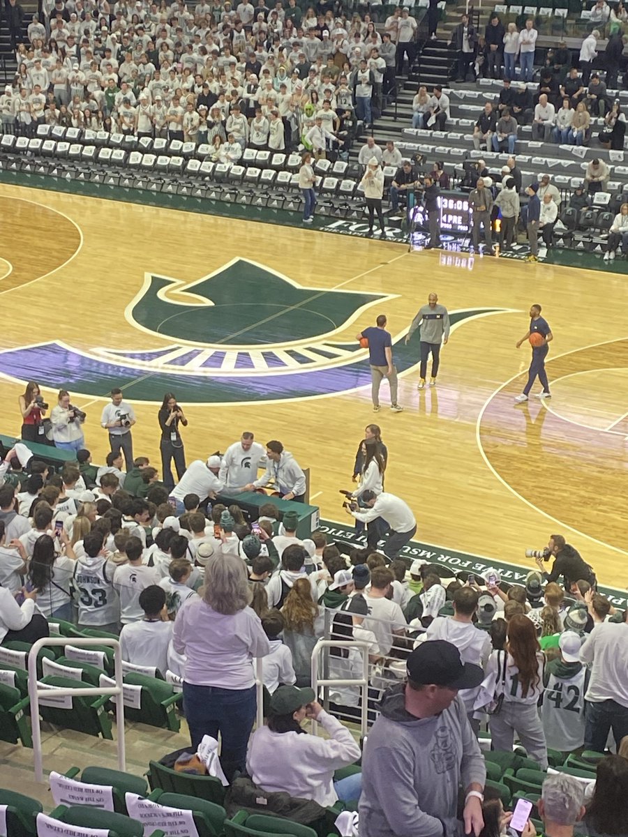 Connor Earegood tweet media