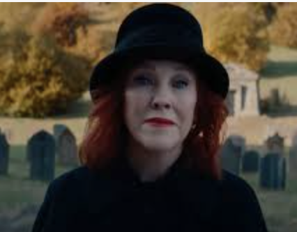 MaskedHorror123's tweet image. Catherine O’Hara gave Delia Deetz her soul — strange, dramatic, unforgettable

From Beetlejuice (1988) to Beetlejuice Beetlejuice, she proved some performances never fade… they haunt

Thank you for the weirdness, the art, the legacy🖤🪦

#CatherineOHara #Beetlejuice #HorrorIcon