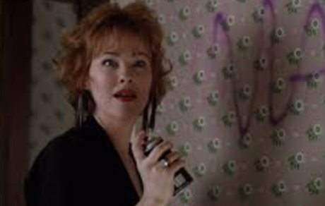 MaskedHorror123's tweet image. Catherine O’Hara gave Delia Deetz her soul — strange, dramatic, unforgettable

From Beetlejuice (1988) to Beetlejuice Beetlejuice, she proved some performances never fade… they haunt

Thank you for the weirdness, the art, the legacy🖤🪦

#CatherineOHara #Beetlejuice #HorrorIcon