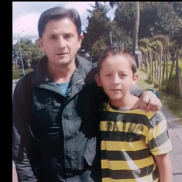JuAnDaViD4tAs's tweet photo. A tres años de tu partida padre 😭😢🥺 Cuánta falta nos haces 🙏 te extraño mucho https://t.co/nZSHhVw9mo