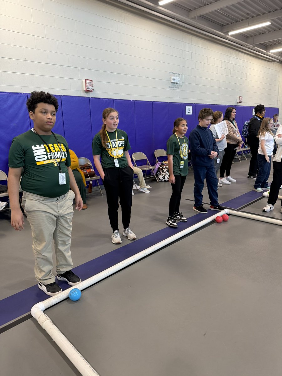 HMS Roadrunners tweet media