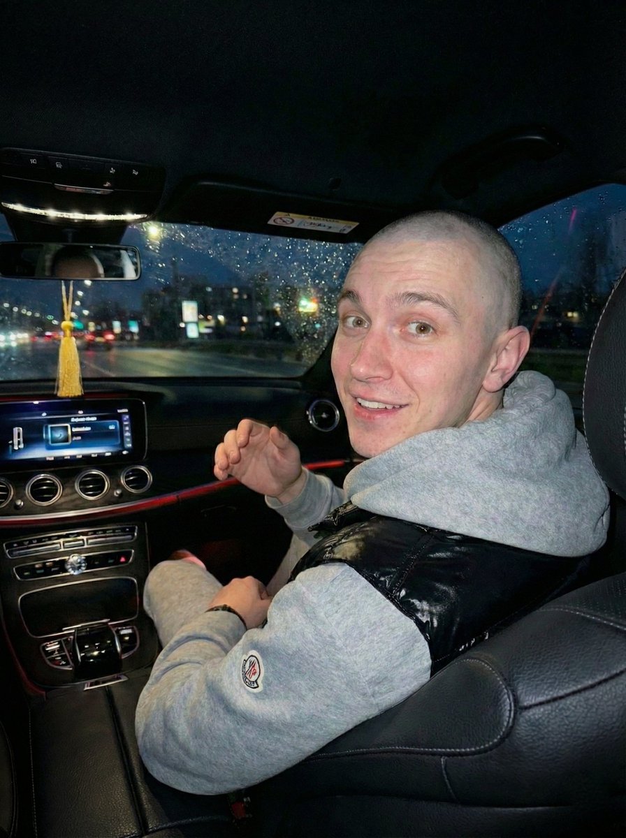 ShornInStripes tweet media