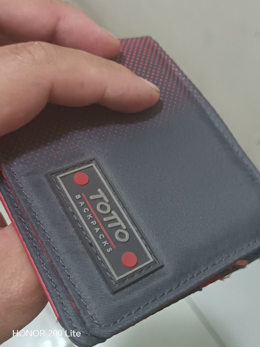 <a href="/EmergenciasEc/">Emergencias Ec</a> buenas noches de pronto quien desee tengo estas 2 billeteras marca totto precio $25 cada tengo discapacidad intelectual 45% de esta manera me gano el dinero honestamente llamar al 0987838229 Dios los bendiga hoy mañana y siempre entrego en Guayaquil centros comerci