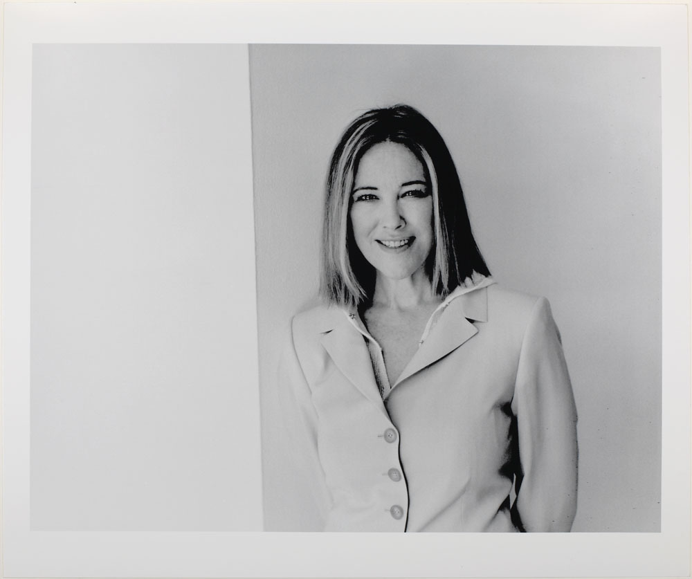 Today, we mourn the loss of the beloved Catherine O’Hara. Through her iconic performances – from SCTV to Schitt’s Creek – her talent, humour, and heart leave an indelible mark. Prime Minister Carney offers his deepest condolences to her loved ones.
 
Photo: Bryan Adams