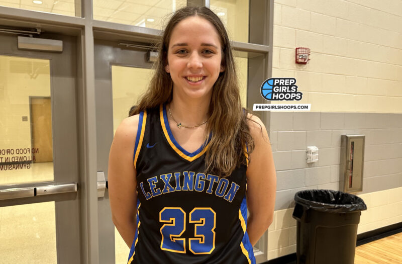 junebugnewyork's tweet photo. @syndianderson15 becomes the latest player in @LexingtonWBB history to reach 1,000 career points under @mollybethgoods. The others are @livv_thom, Lindsay Garner &amp; @alexissexton19. @CoachCurtis35 @LexingtonOne @huffstersports https://t.co/LLc4G8MDWk
