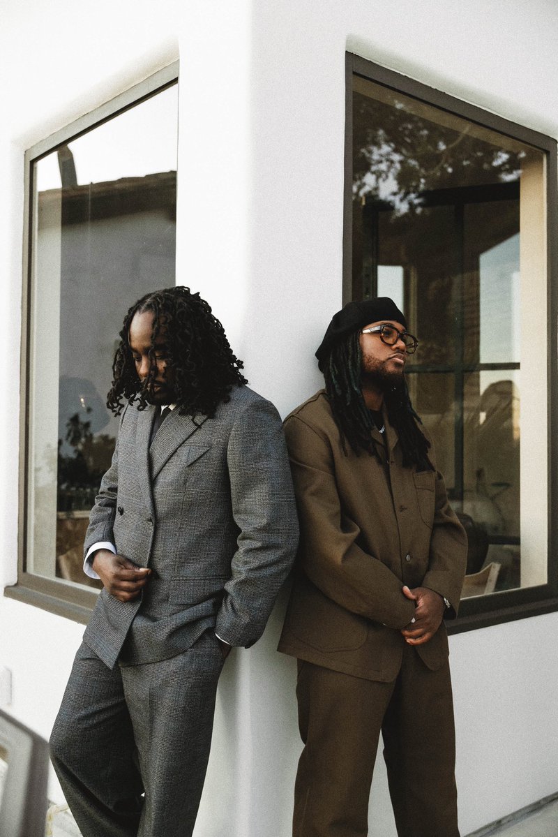 Wale's tweet image. Step a lil.