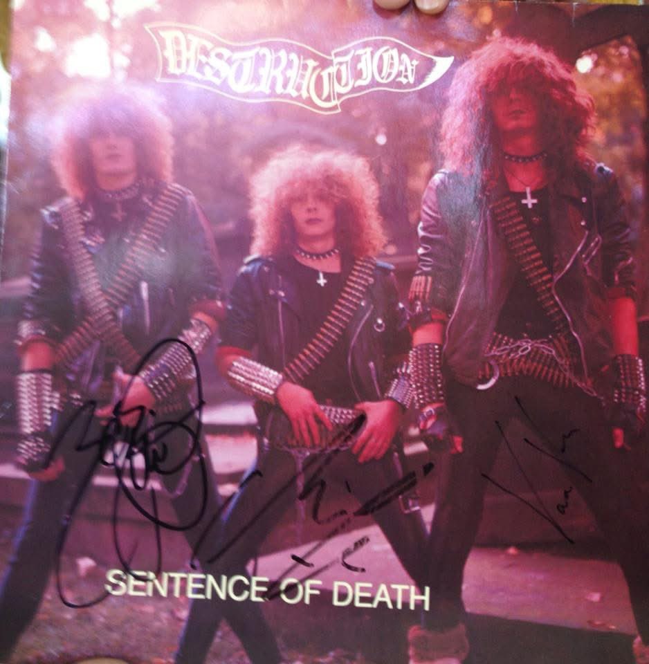 edamamehiroshi's tweet image. やっと仕事の段取りつきましてん。久しぶりの彼らに会いに大阪行けます。
#DESTRUCTION